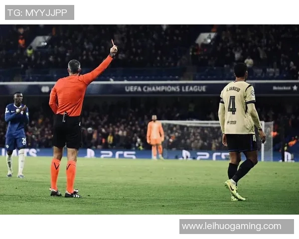 足总杯惊心动魄国米在红牌风波中逆转多特蒙德获胜