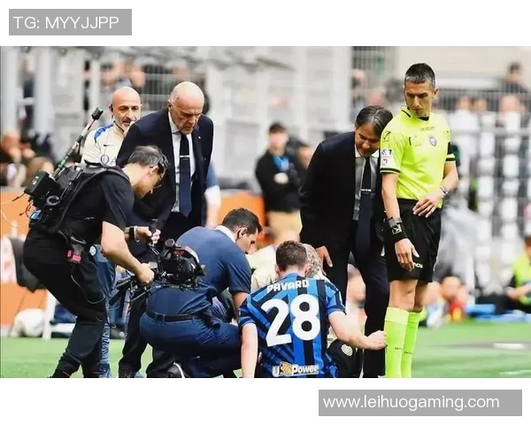 国米友谊赛狂胜里昂6-2神扑引发全场热议与争议判罚