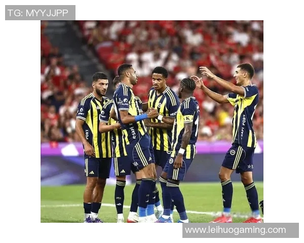 友谊赛精彩对决巴黎圣日耳曼与本菲卡战成平局引发热议 友谊赛精彩对决巴黎圣日耳曼与本菲卡战成平局引发热议